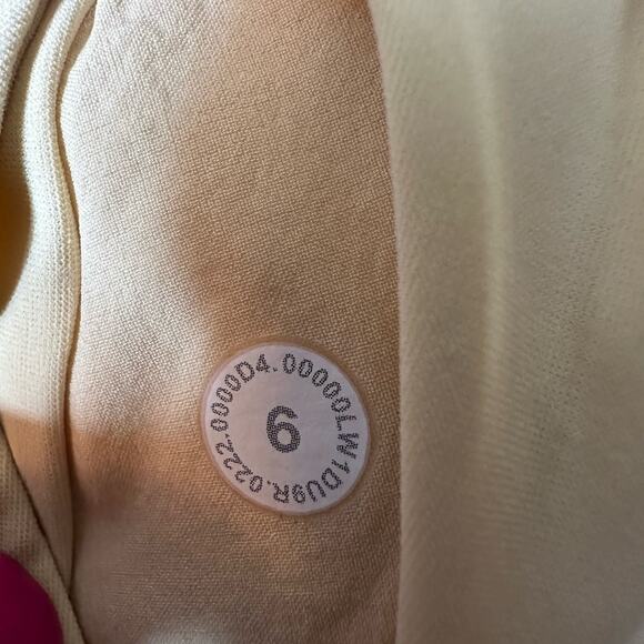 Lululemon Lightweight High-Neck Romper Prosecco cut out back  Size 6 NWT - Picture 6 of 9